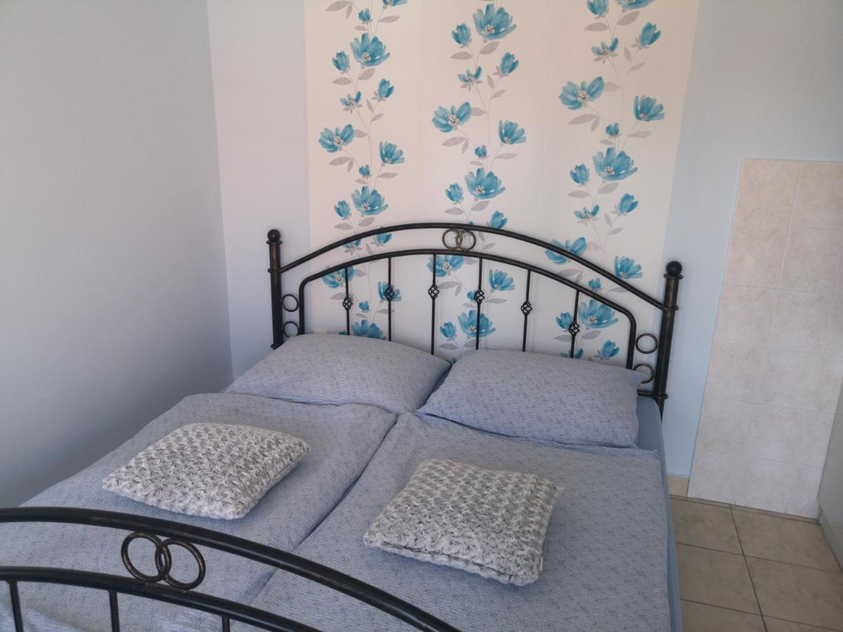 Appartamento Hodosi Apartman Veľký Meder Esterno foto