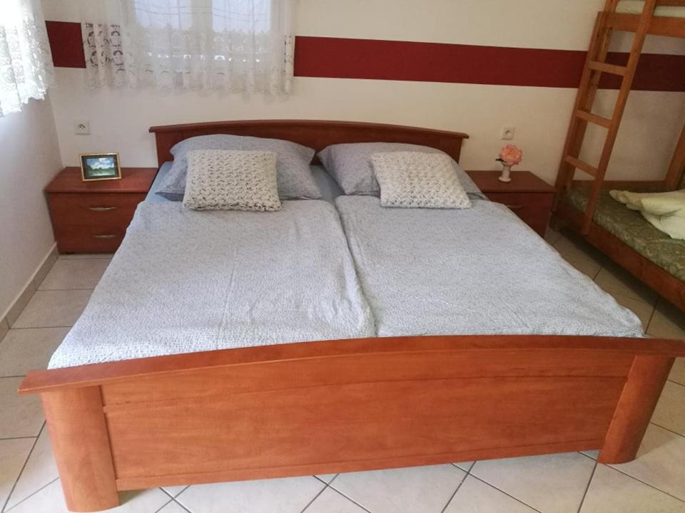 Appartamento Hodosi Apartman Veľký Meder Camera foto